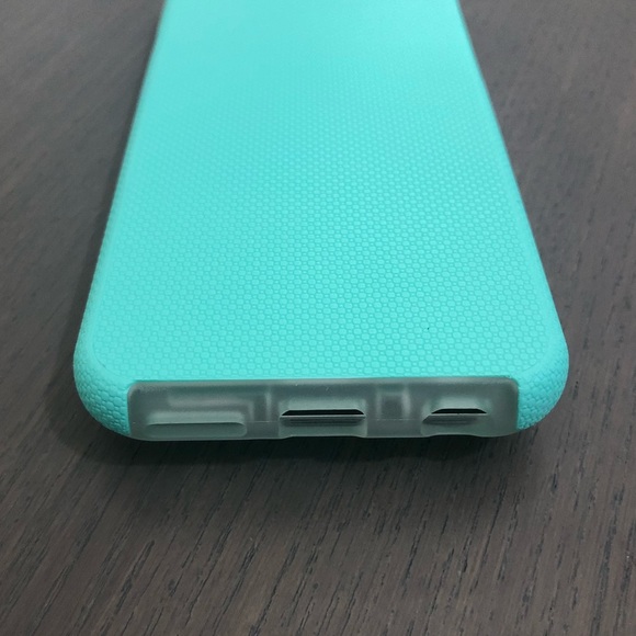 FREE w/ BUNDLE PURCHASE π iPhone 6s/6 Phonβ¦ - Picture 3 of 8